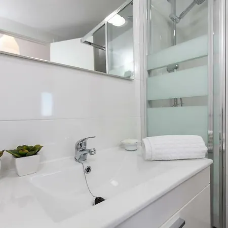 Apartamento Ara Apartment *